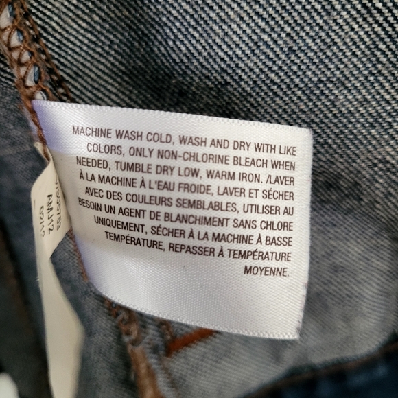 Petite M Old Navy Denim Jean Jacket - Picture 5 of 5